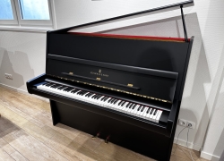 steinway sons piano model v zwart mat 11