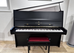 steinway sons piano model v zwart mat 3